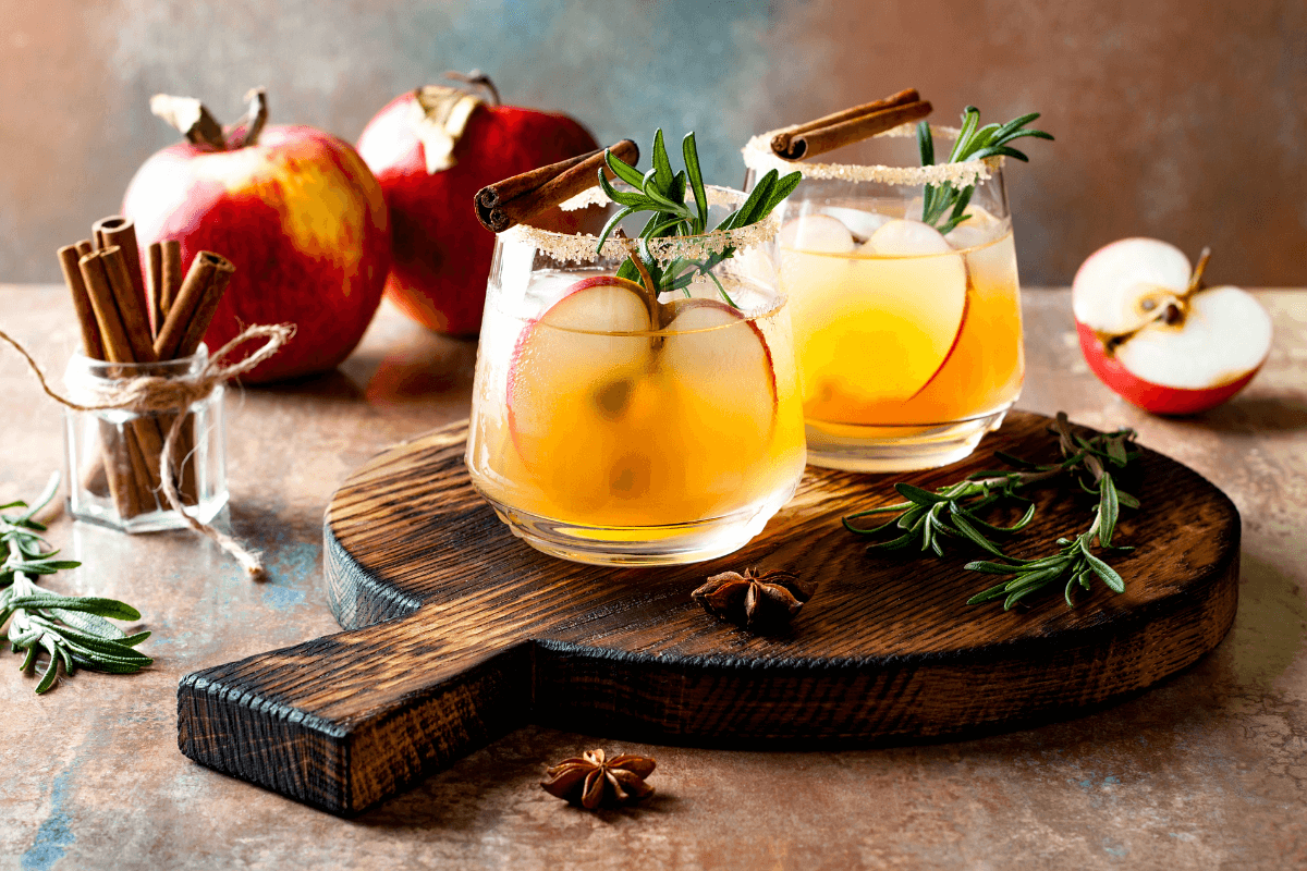 Read more about the article Cozy Up With These 5 Fall CBD Drinks